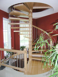 Wendeltreppe Buche CreativeLine