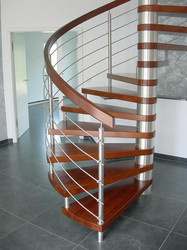 Gewendelte Treppe Buche CreativeLine