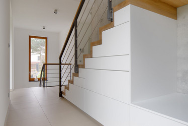 Treppenschrank Holztreppe