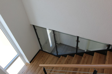 Designertreppe Stahlwangentreppe – SteelLine