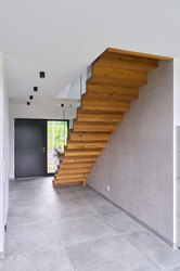 Faltwerktreppe mit Eichenholz
