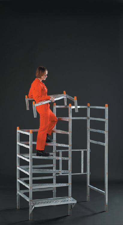 Die Bautreppe kann als Übergangslösung in kürzester Zeit aufgebaut werden.